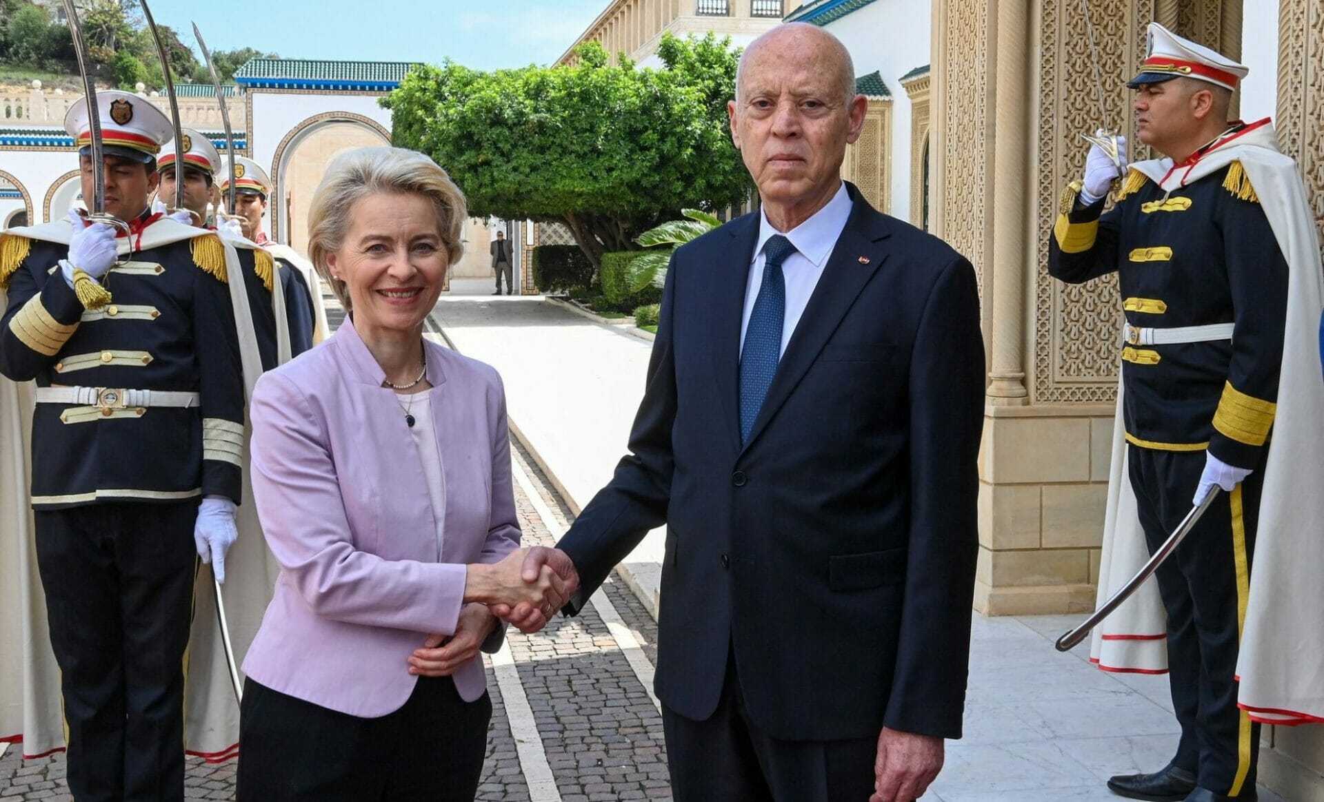 Ursula von der Leyen et le president Tunisien Kais Saied