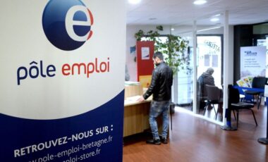 Pôle emploi : ce programme qui offre des aides financières pour travailler dans ce pays européen