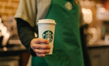 Voici toute la vérité sur le coffee shop Starbucks qui a ouvert en Algérie