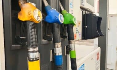 Carburants en baisse : où faire son plein au prix le plus bas ?