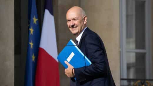 Immigration : l'industrie française aura besoin d'ici 10 ans de « 100 000 à 200 000 » talents étrangers