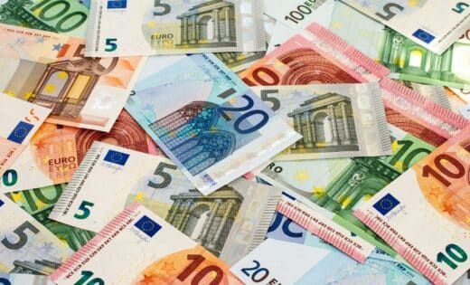 Un département offre un revenu de 500 euros aux jeunes